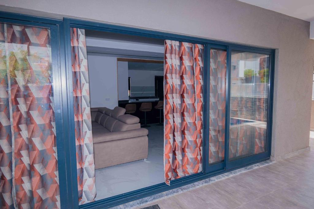 Otro Residence – 3 slaapkamers met balkon